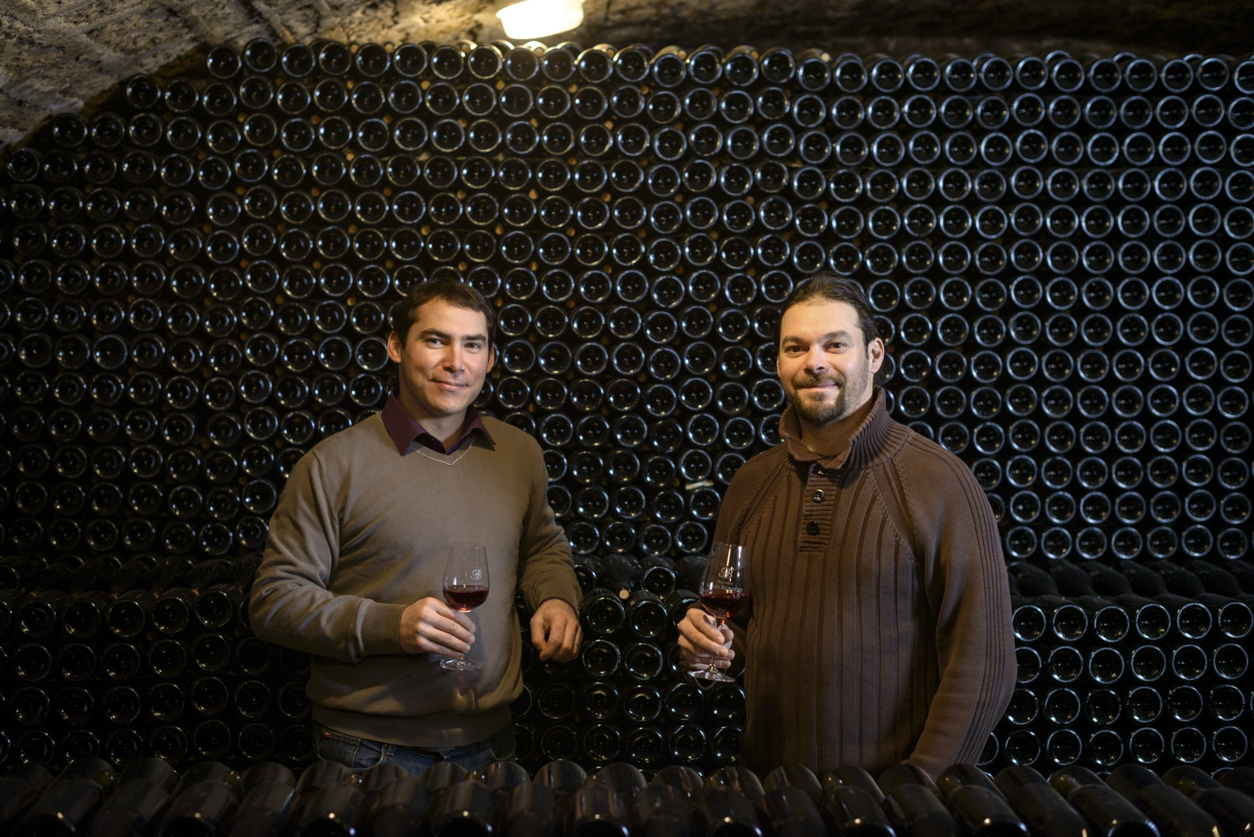 Copyrights: https://pariswinecompany.com/wp-content/uploads/2021/01/eric-et-jean-luc-burguet-2-scaled.jpg